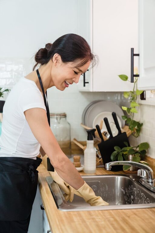 Simple Ways to Make Household Chores More Manageable